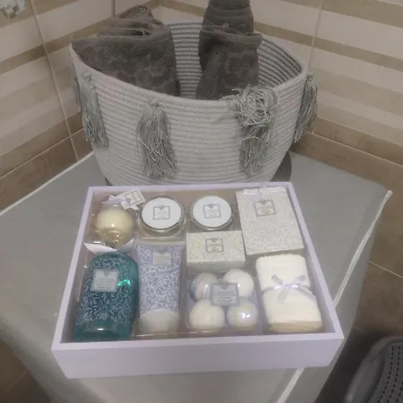 Lari * סובוטיקה