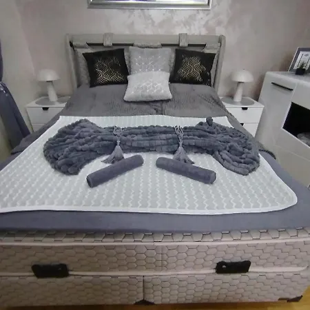 Lari * סובוטיקה